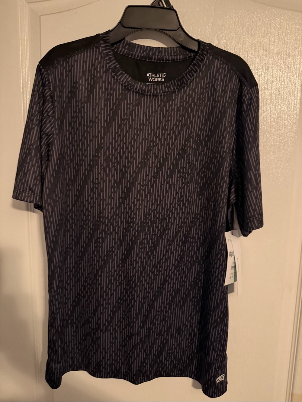 Athletic Works kids Black Patterned Short-Sleeve Performance Shirt